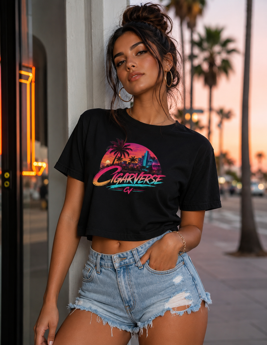Cigaverse Rainbow Script Crop Tee