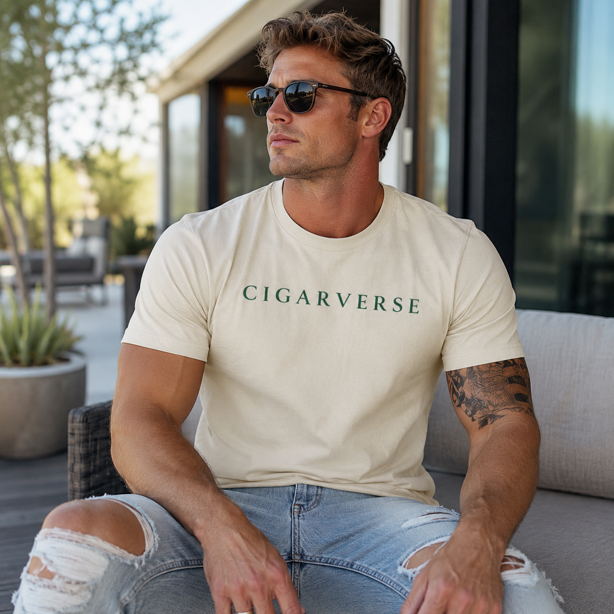 CIGARVERSE Forest Green Logo Tee — Unisex Minimalist Vintage Cigar Brand T‑Shirt